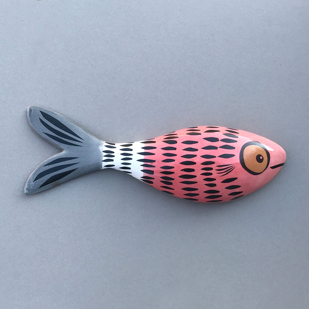 Wall-Mounted Fish Ornament in Red with Scales